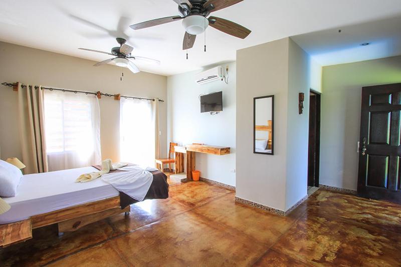 Funny Wave Guest House Cabuya  Esterno foto